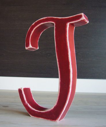 j-roja-enevejecida-madera