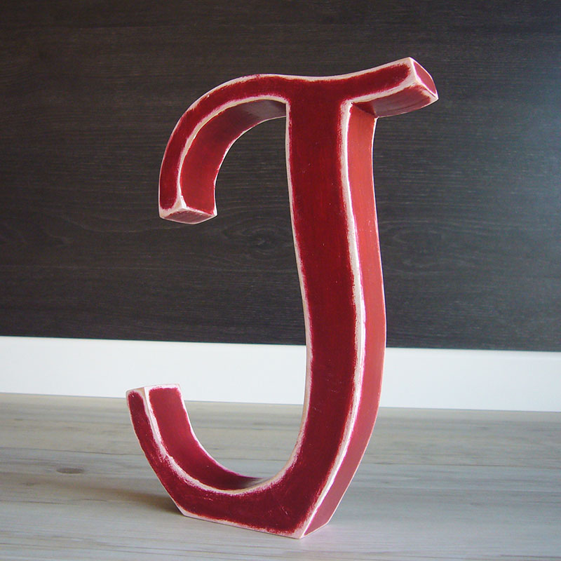 j-roja-enevejecida-madera