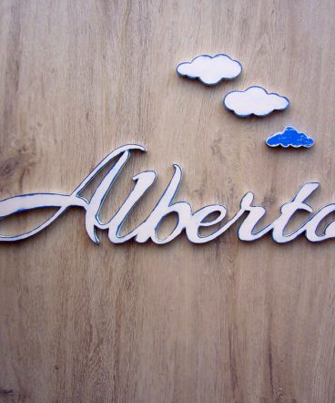 alberto nombre de madera blanco