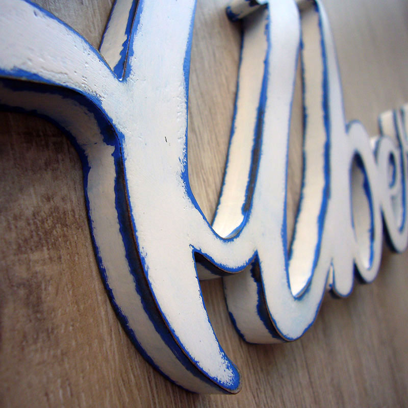 Alberto de madera decorado