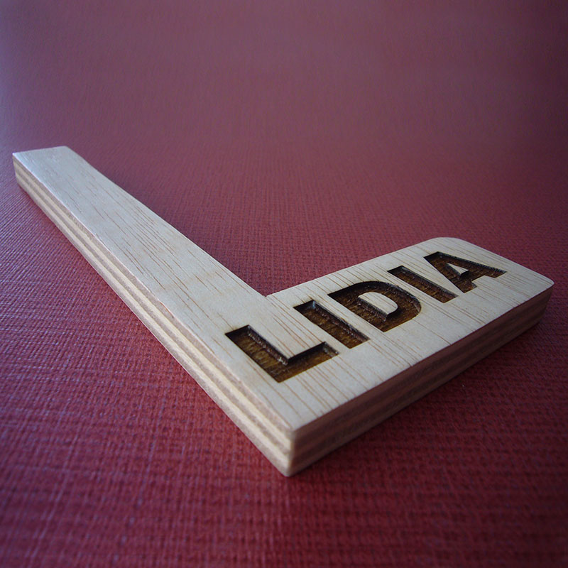 lidia grabado en madera natural - Imagen 6