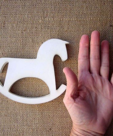 caballitos balancin silueta en madera vintage