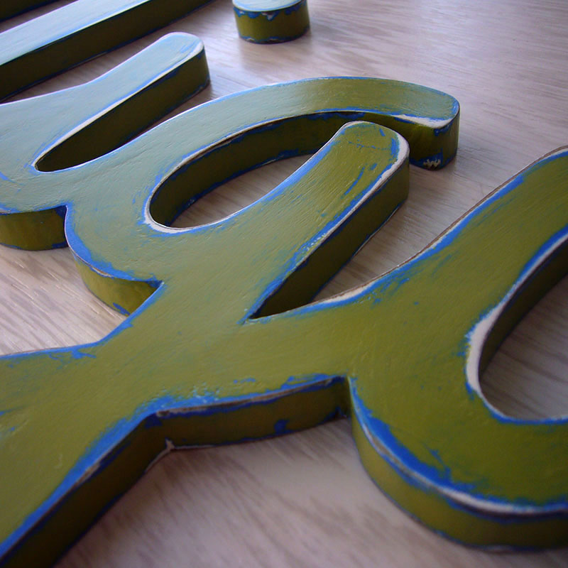 miguel nombre verde vintage