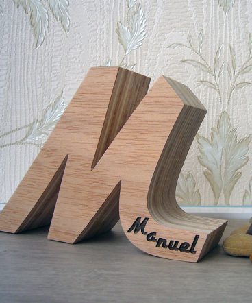 letra m personalizada manuel