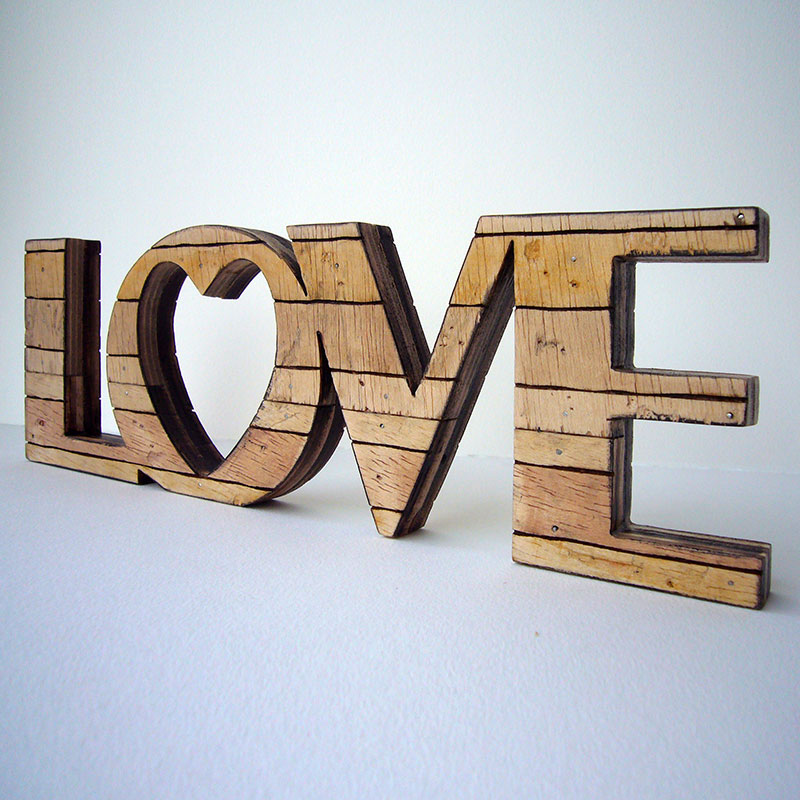 love retro artesano de madera