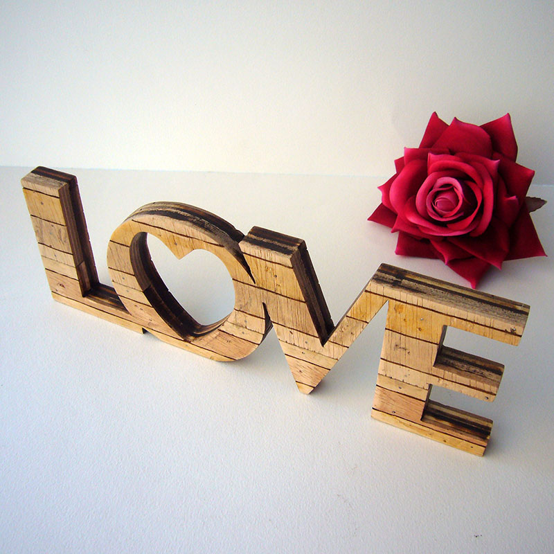 love retro de madera de palets