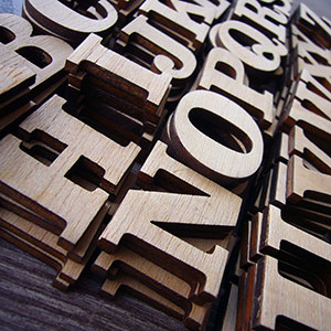 abecedario de letras de madera pequeñas