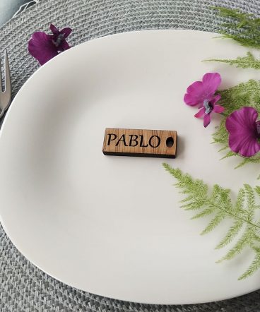 llaveros marcasitios de madera personalizados