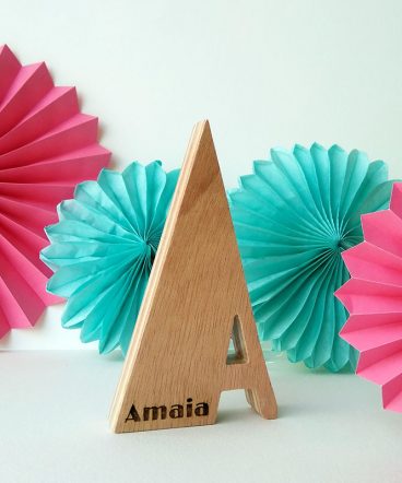 letra a grabada con amaia