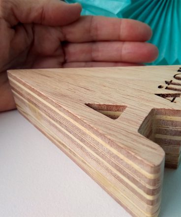 letra a con el nombre de aitor