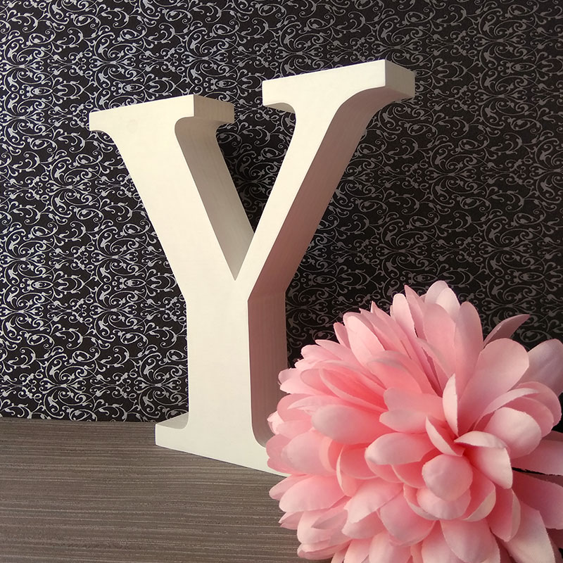 letra y griega en blanco