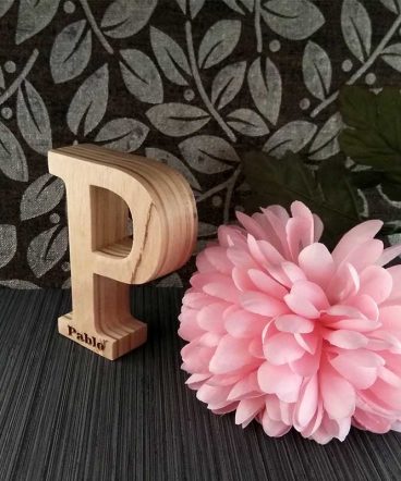 pablo grabado en letra p