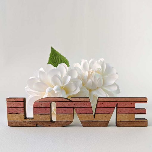 Love pequeño vintage de madera