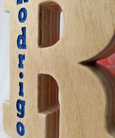 detalle de letra R personalizada