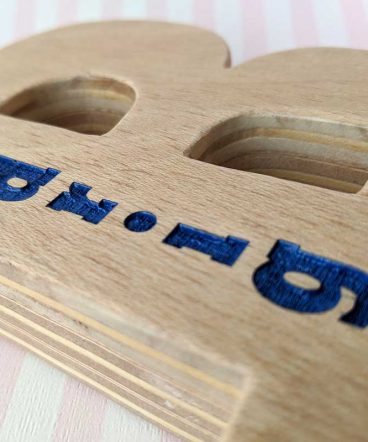 detalle de letra R personalizada