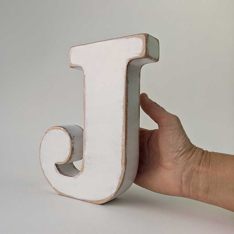 J de madera blanca vintage - Imagen 3