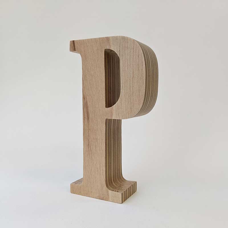 P simple de madera maciza