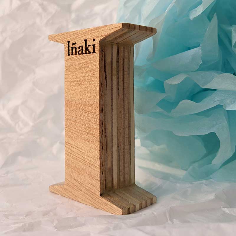 Iñaki nombre de madera