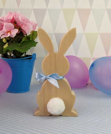 conejito de pascua de madera