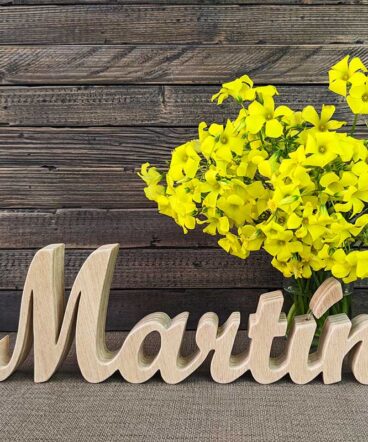 martín nombre de madera natural hecho a mano