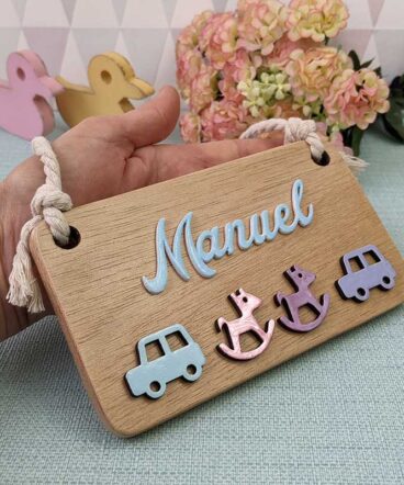 letrero con el nombre de Manuel