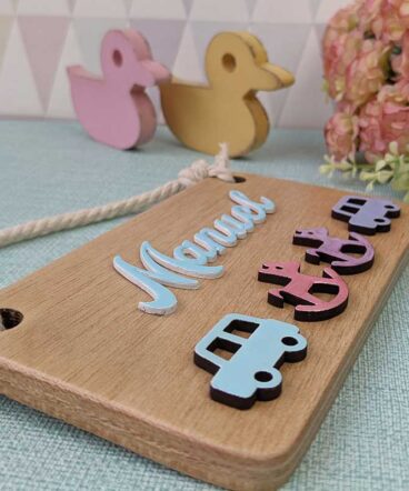 letrero con el nombre de Manuel