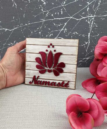 tablero vintage con namasté