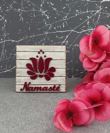 tablero vintage con namasté