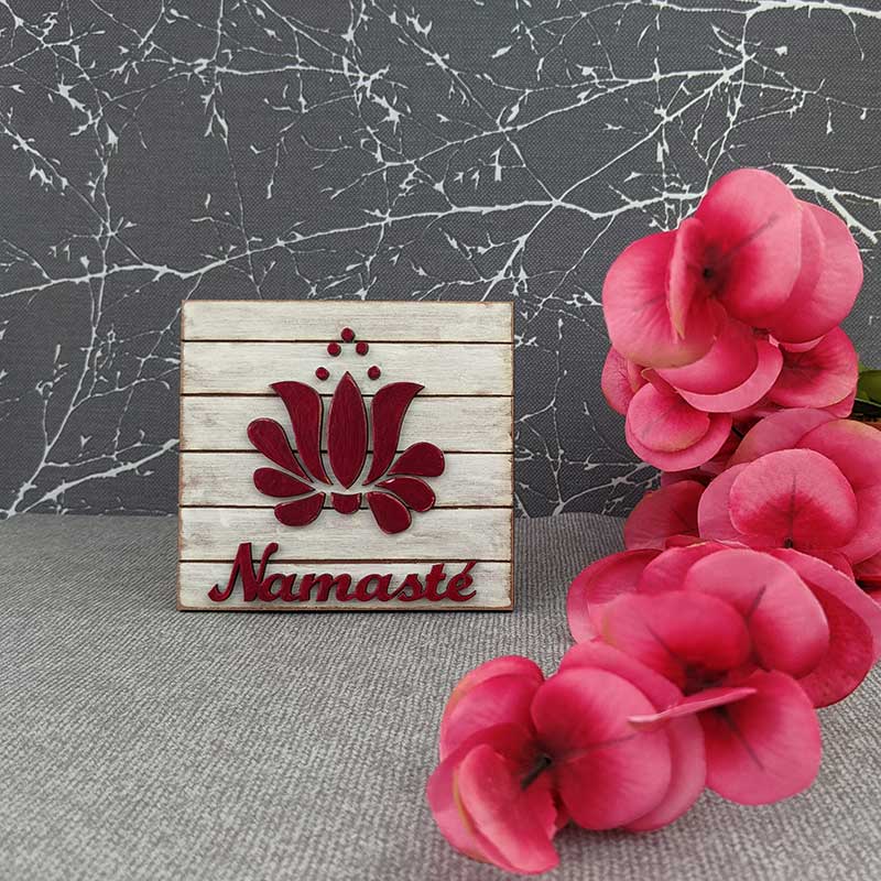 tablero vintage con namasté