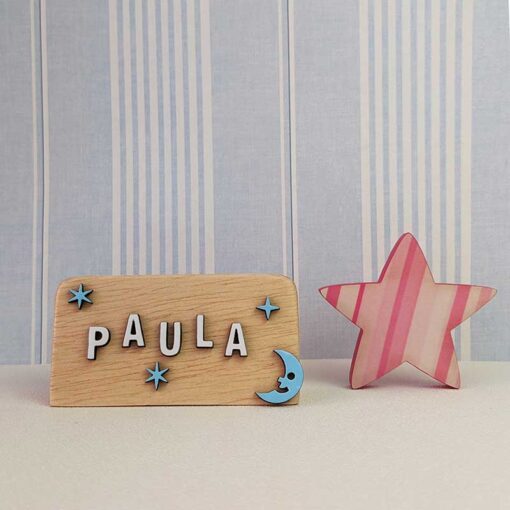 letrero de madera de pie personalizable