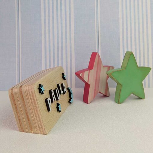 letrero de madera de pie personalizado