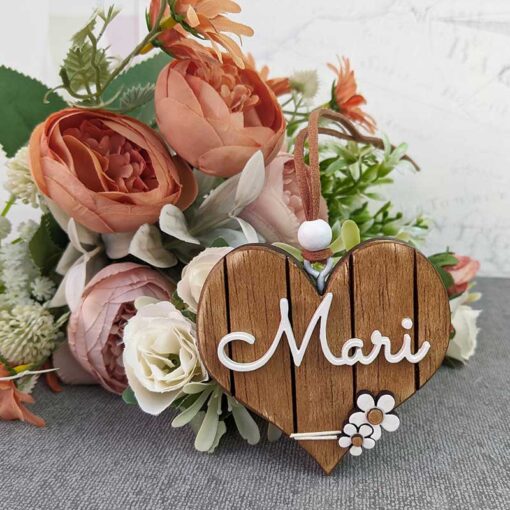 Corazón con flor personalizable - Imagen 2