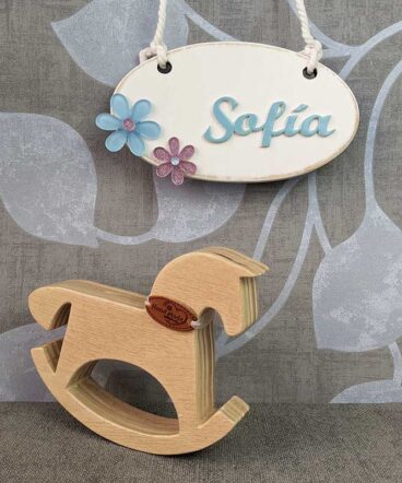 letrero con flores de metacrilato